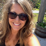 Joanne, 52